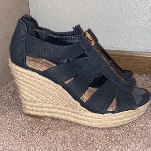 Black/Tan Wedges with Zipper